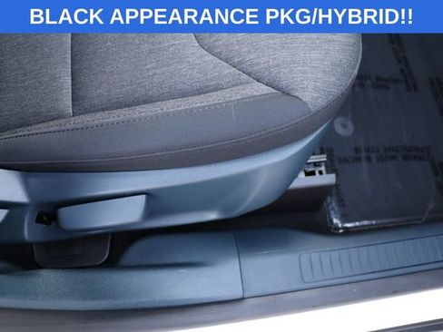 Used 2024 Ford Maverick XLT w/ XLT Luxury Package FWD image 11