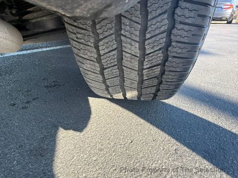 Used 2021 Jeep Grand Cherokee L Overland w/ Luxury Tech Group IV image 46