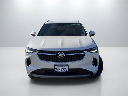 Used 2023 Buick Envision Avenir image 2