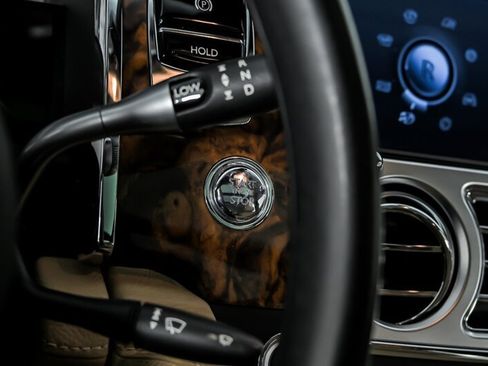 Used 2010 Rolls-Royce Ghost RWD image 34