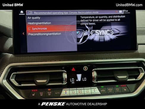 Used 2025 BMW X4 M40i w/ Premium Package image 11