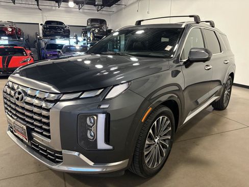 Used 2023 Hyundai Palisade Calligraphy AWD/4WD image 7