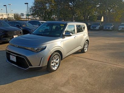 Used 2024 Kia Soul LX w/ Option Group 015