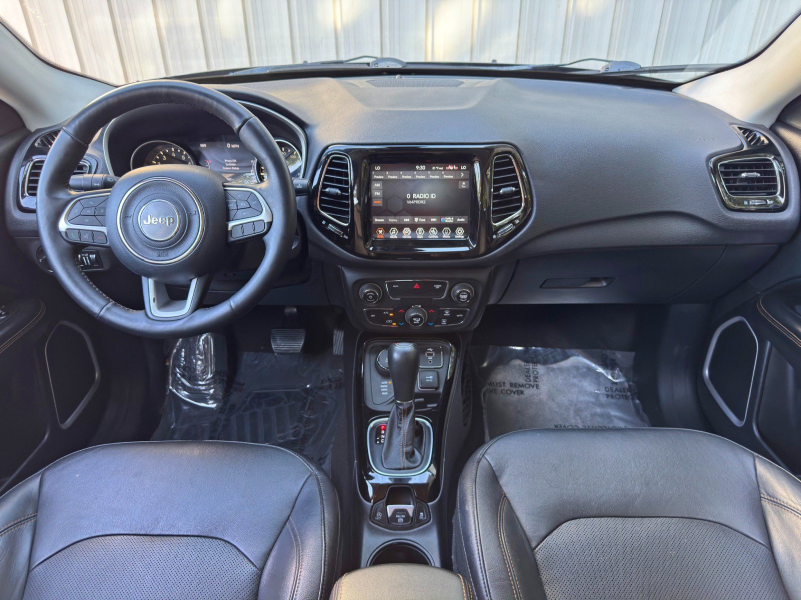 Used 2017 Jeep Compass Limited AWD/4WD image 11