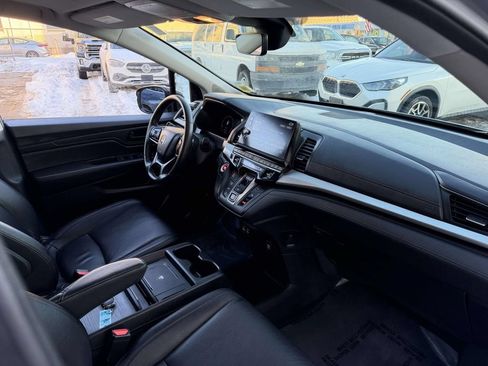 Used 2025 Honda Odyssey EX-L image 16