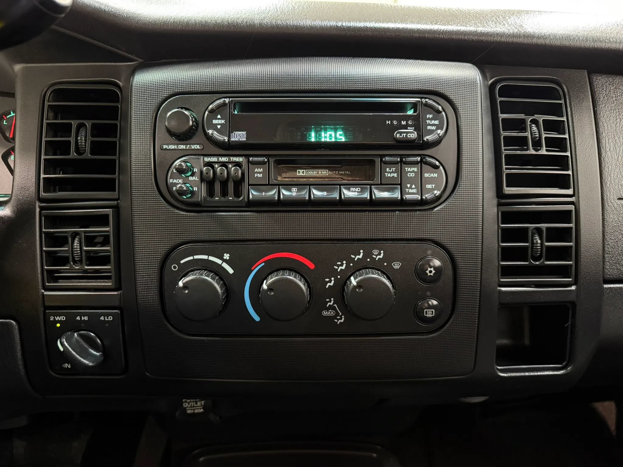 Used 2001 Dodge Dakota 4x4 Quad Cab image 24