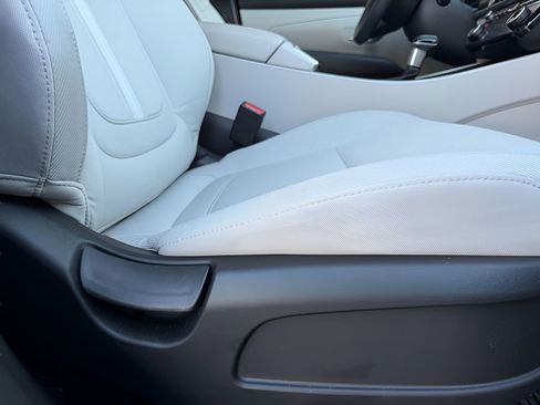 Used 2025 Hyundai Tucson SEL image 25