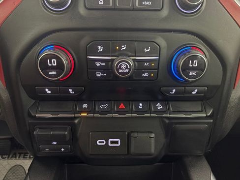 Used 2019 Chevrolet Silverado 1500 RST w/ All-Star Edition AWD/4WD image 26