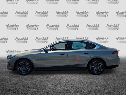 Used 2027 BMW 530i xDrive w/ Premium Package AWD/4WD image 7