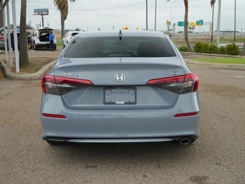 Used 2024 Honda Civic Sport image 6