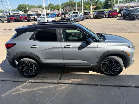 Used 2025 Chevrolet TrailBlazer RS w/ Convenience Package FWD image 5