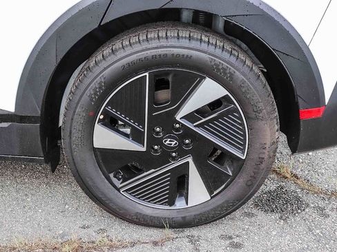 New 2026 Hyundai Ioniq 5 SE RWD image 11