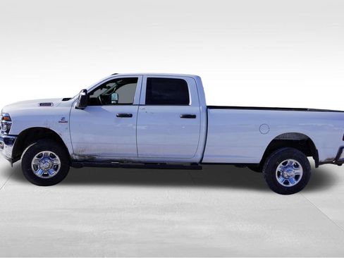 New 2026 RAM 2500 Tradesman AWD/4WD image 6
