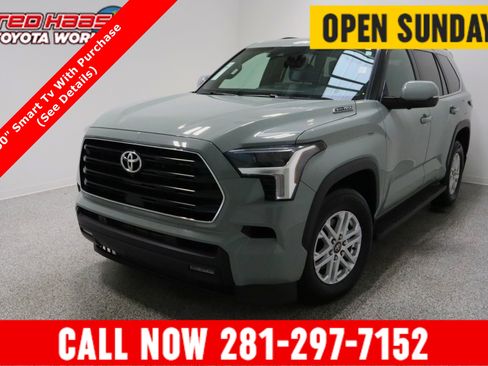 Used 2025 Toyota Sequoia SR5 image 1