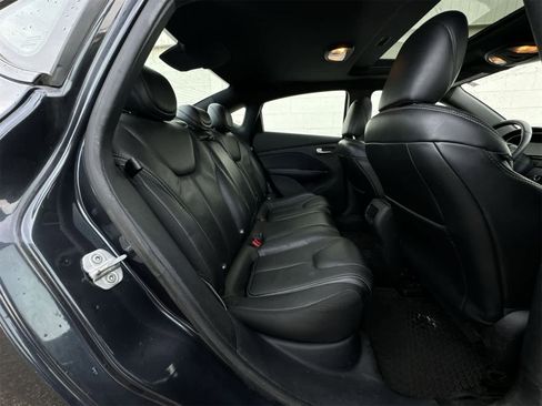 Used 2013 Dodge Dart Limited w/ Premium Group image 21