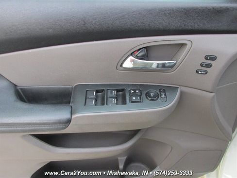 Used 2015 Honda Odyssey Touring Elite image 8