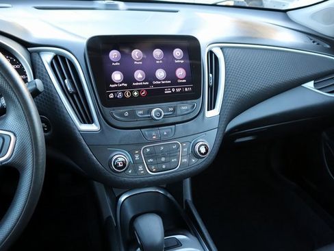 Used 2023 Chevrolet Malibu LT image 28