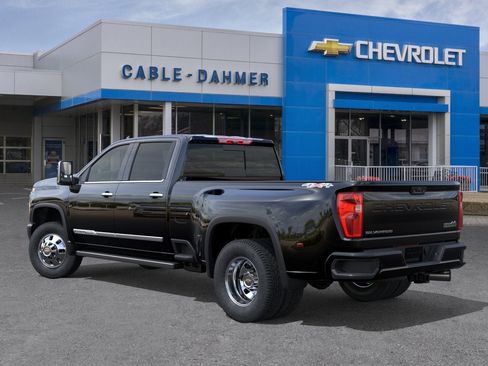 New 2026 Chevrolet Silverado 3500 High Country w/ High Country Premium Package AWD/4WD image 3