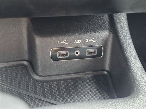 Certified 2018 Dodge Durango R/T w/ Technology Group image 31