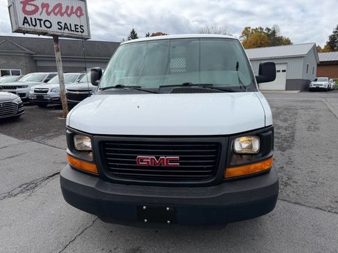 Used 2014 GMC Savana 2500 w/ Cold Climate Package image 8