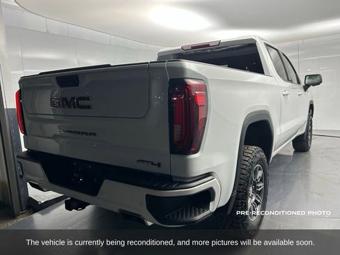 Used 2025 GMC Sierra 1500 AT4 image 6