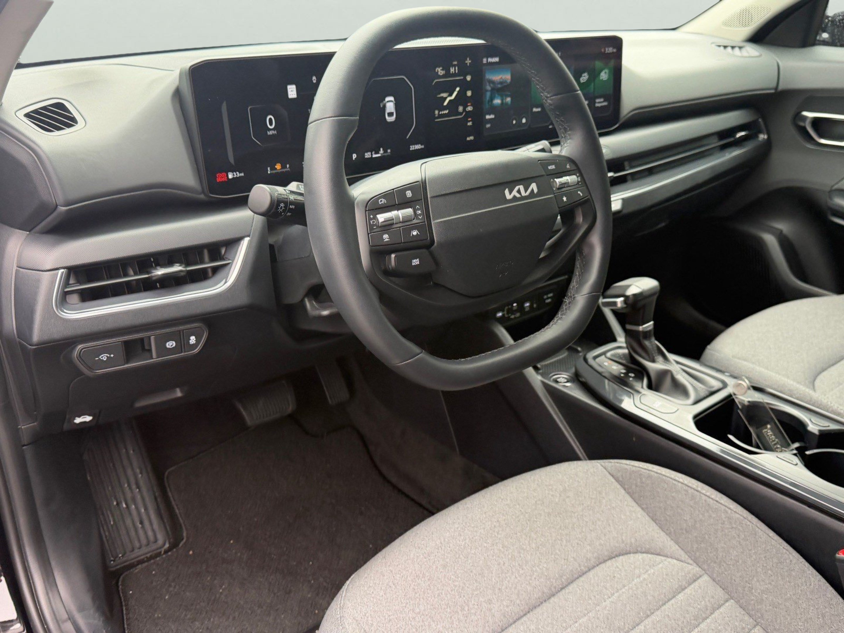 Certified 2025 Kia K4 EX FWD image 14