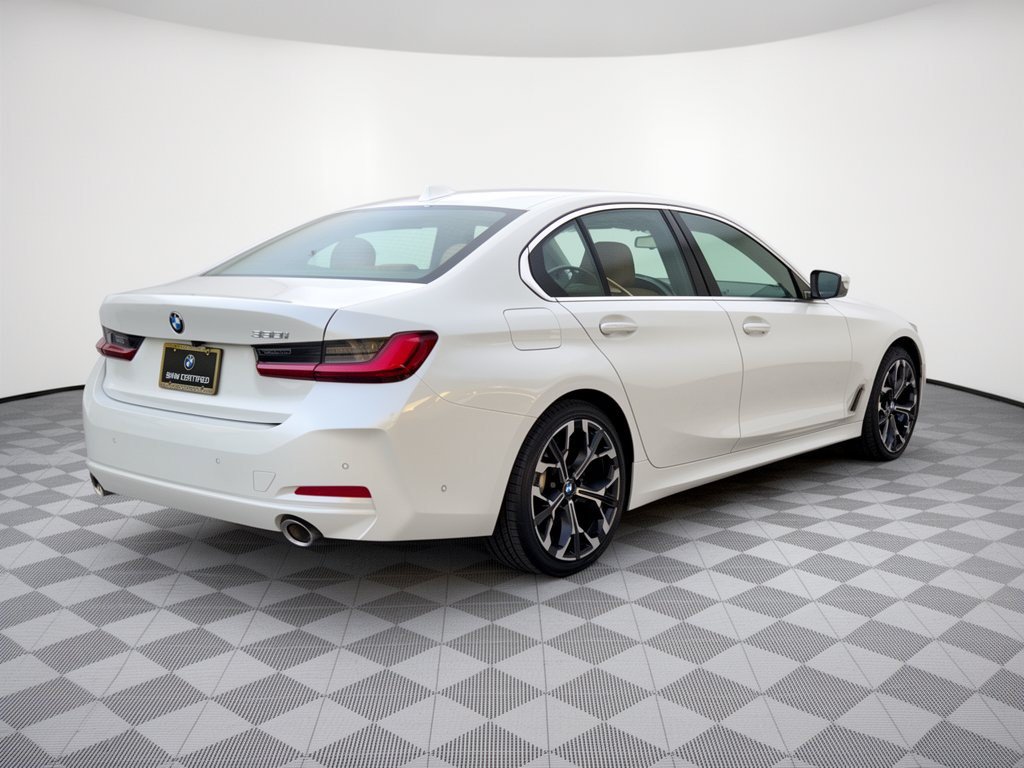 Certified 2026 BMW 330i Sedan RWD image 9
