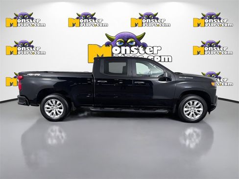 Used 2021 Chevrolet Silverado 1500 Custom image 4