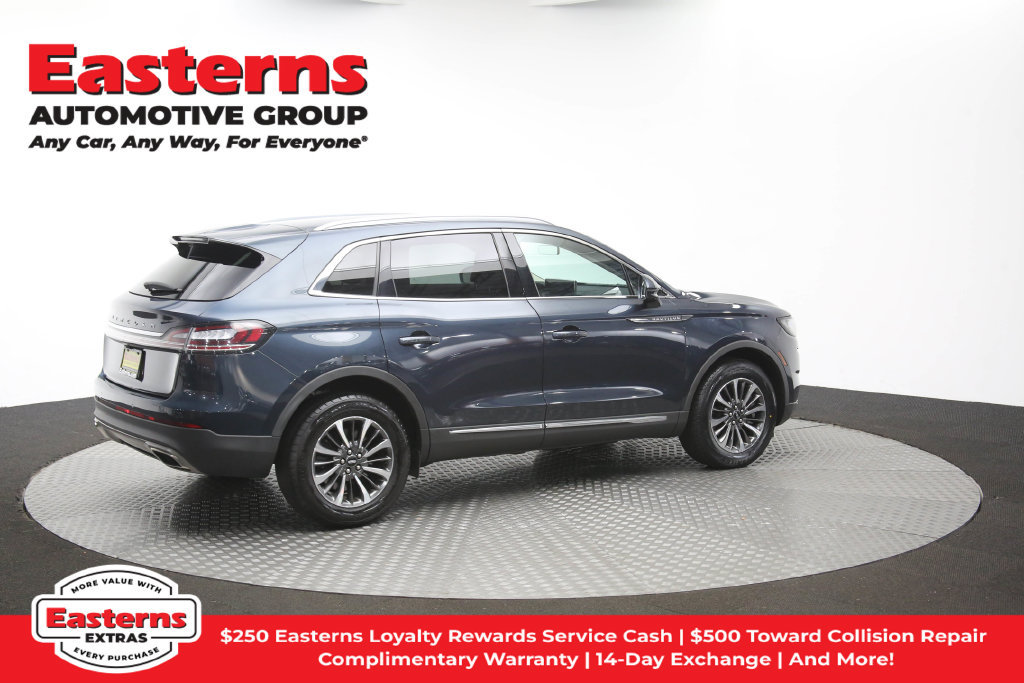 Used 2023 Lincoln Nautilus AWD image 42