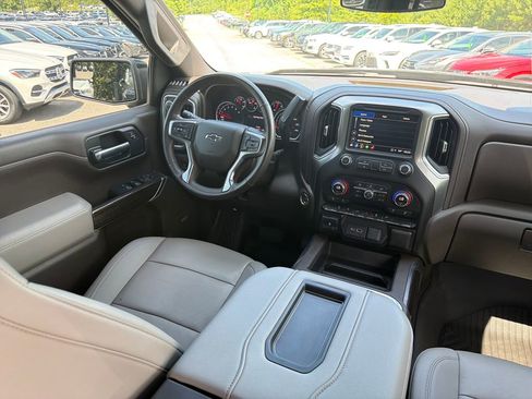Used 2021 Chevrolet Silverado 1500 LT Trail Boss AWD/4WD image 36