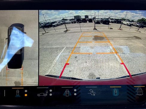 Used 2023 Chevrolet Silverado 1500 LTZ image 26