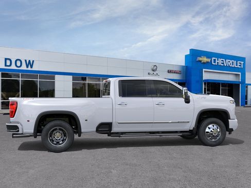 New 2026 Chevrolet Silverado 3500 High Country w/ High Country Premium Package image 5