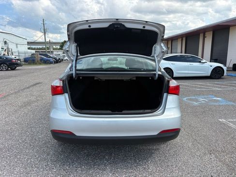 Used 2016 Kia Forte LX FWD image 13