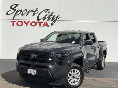 Certified 2025 Toyota Tacoma SR5