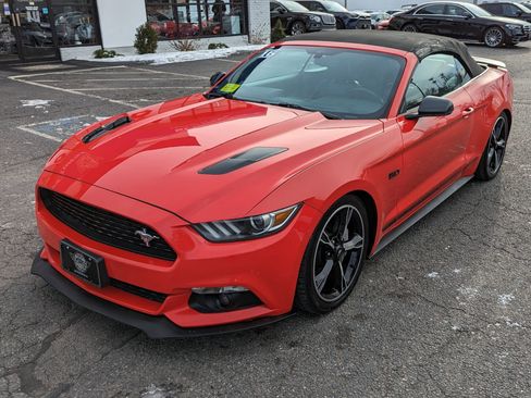 Used 2016 Ford Mustang GT Premium image 2