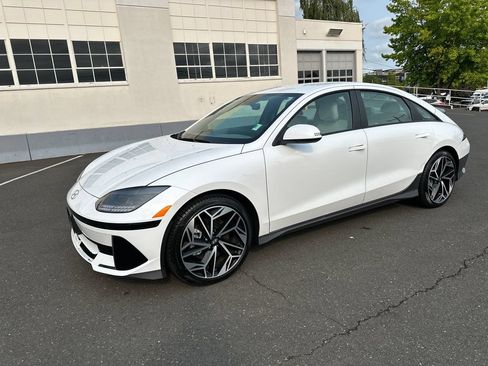 Certified 2025 Hyundai Ioniq 6 SEL AWD/4WD image 2
