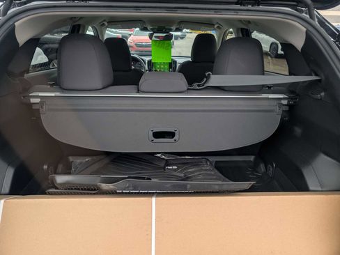 Used 2025 Subaru Crosstrek 2.0i Premium image 24