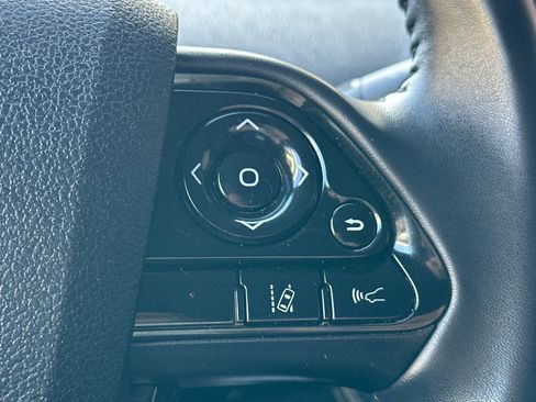 Used 2021 Toyota Prius Prime XLE image 33