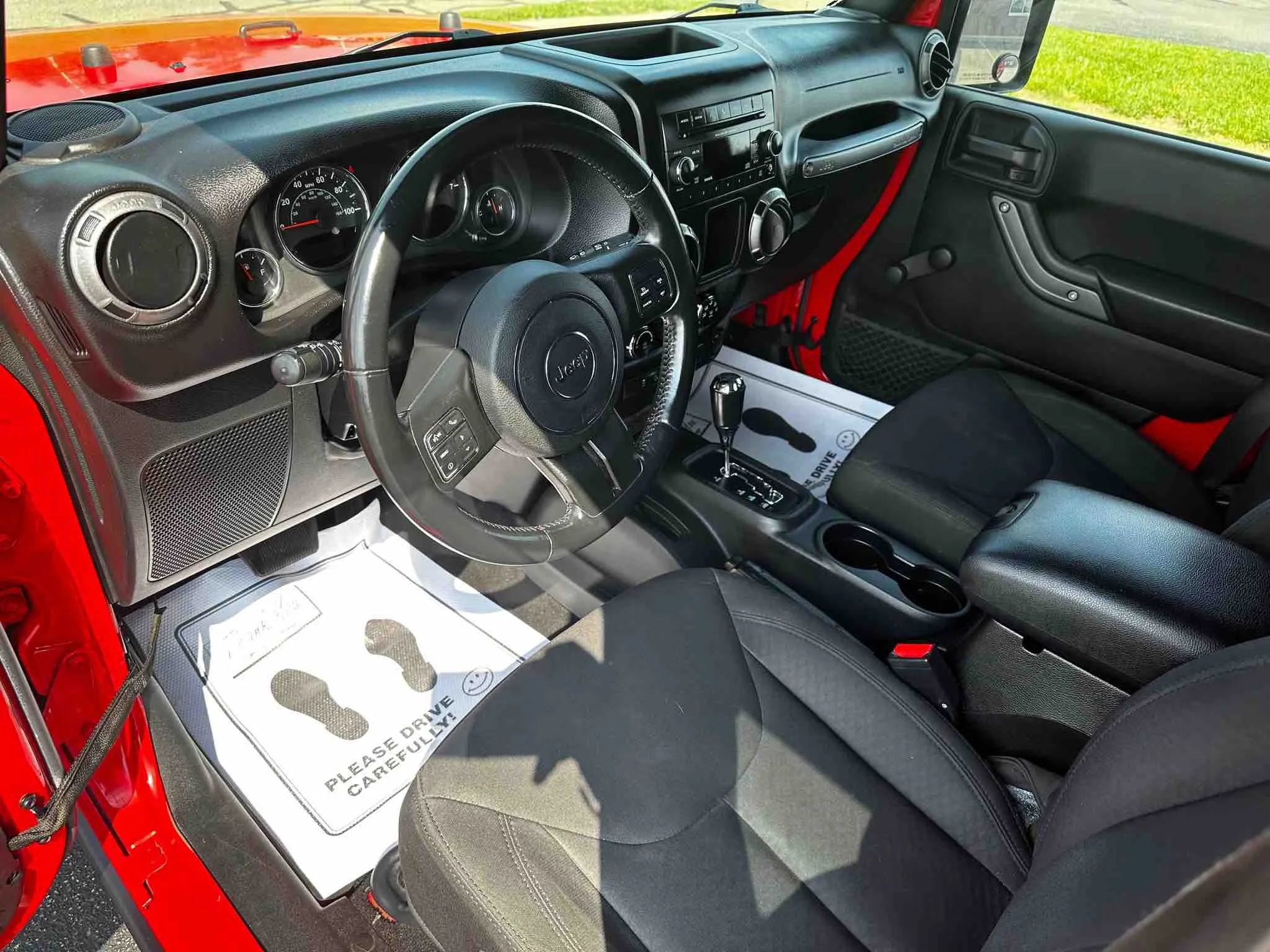 Used 2017 Jeep Wrangler Unlimited Sport AWD/4WD image 31