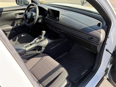 Certified 2023 Honda HR-V Sport image 33
