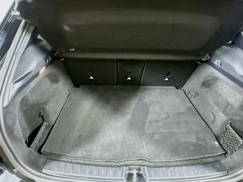 Used 2025 Mercedes-Benz GLA 250 image 28