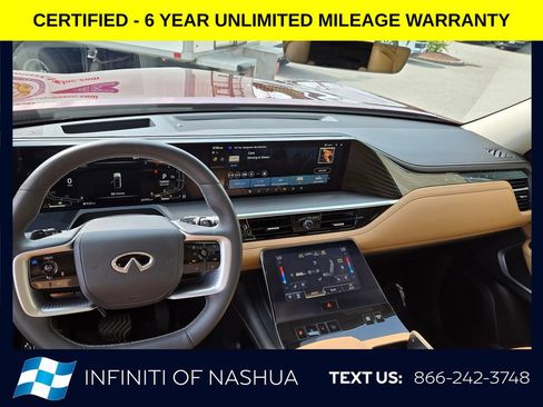 Certified 2025 INFINITI QX80 Luxe w/ Cargo Package AWD/4WD image 9