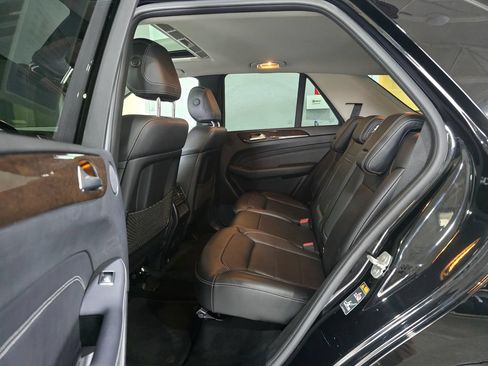 Used 2014 Mercedes-Benz ML 350 4MATIC image 25