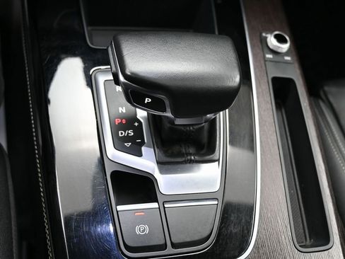 Used 2022 Audi Q5 2.0T Premium Plus w/ Premium Plus Package image 29