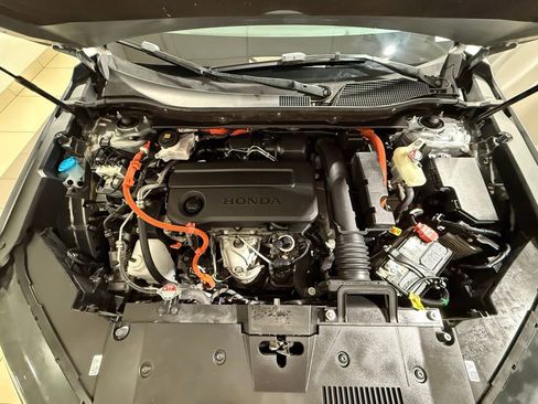 Used 2023 Honda CR-V Sport Touring image 7
