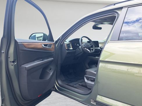 New 2026 Volkswagen Atlas SE AWD/4WD image 9