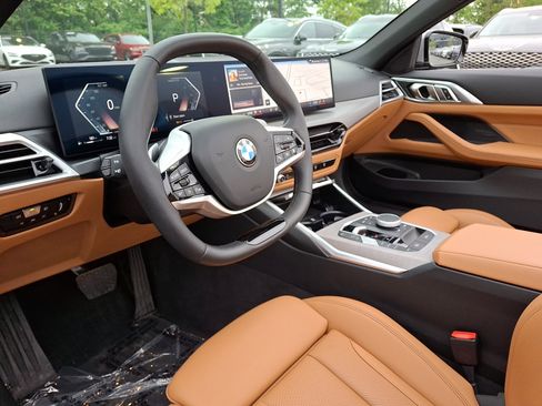 Used 2025 BMW 430i xDrive Convertible w/ Convenience Package AWD/4WD image 11