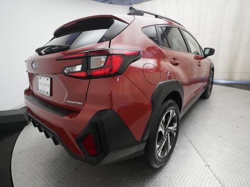 Used 2024 Subaru Crosstrek 2.0i Premium AWD/4WD image 13