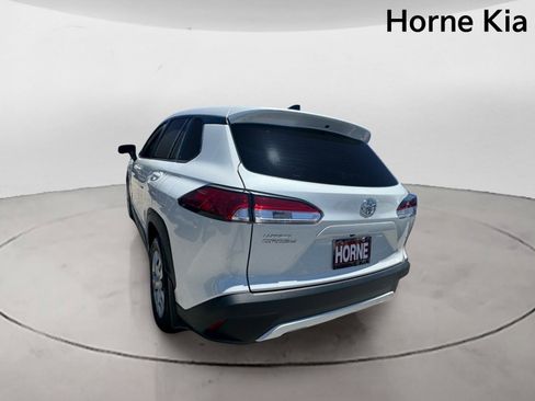 Used 2022 Toyota Corolla Cross L FWD image 5