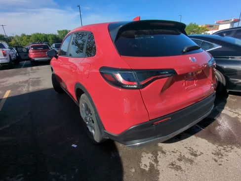 Used 2024 Honda HR-V Sport image 4